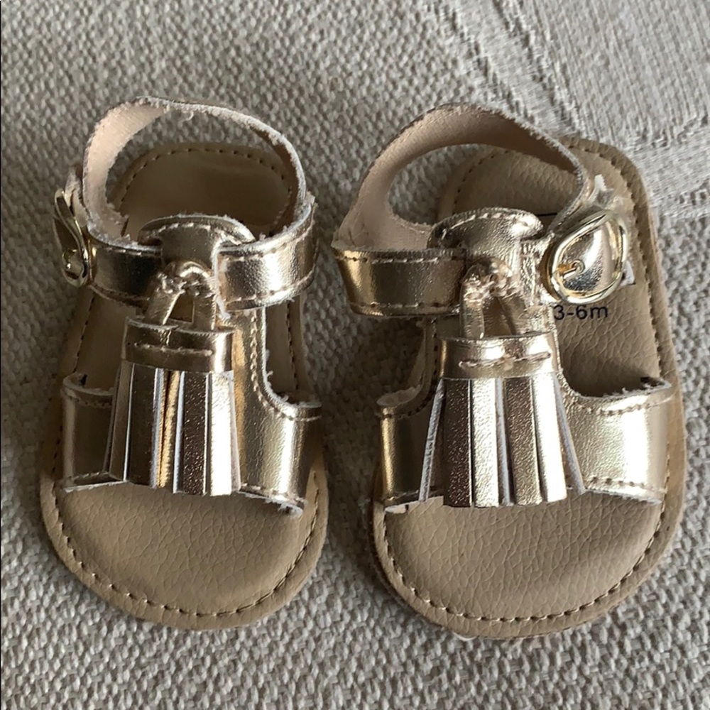 Gap Baby Gold Boho Style Tassel Sandal 3-6m